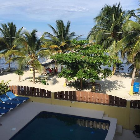 Caye Reef Condos Кей-Колкер Номер фото