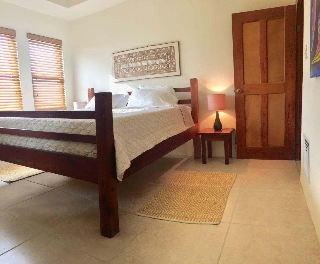Caye Reef Condos Кей-Колкер Екстер'єр фото