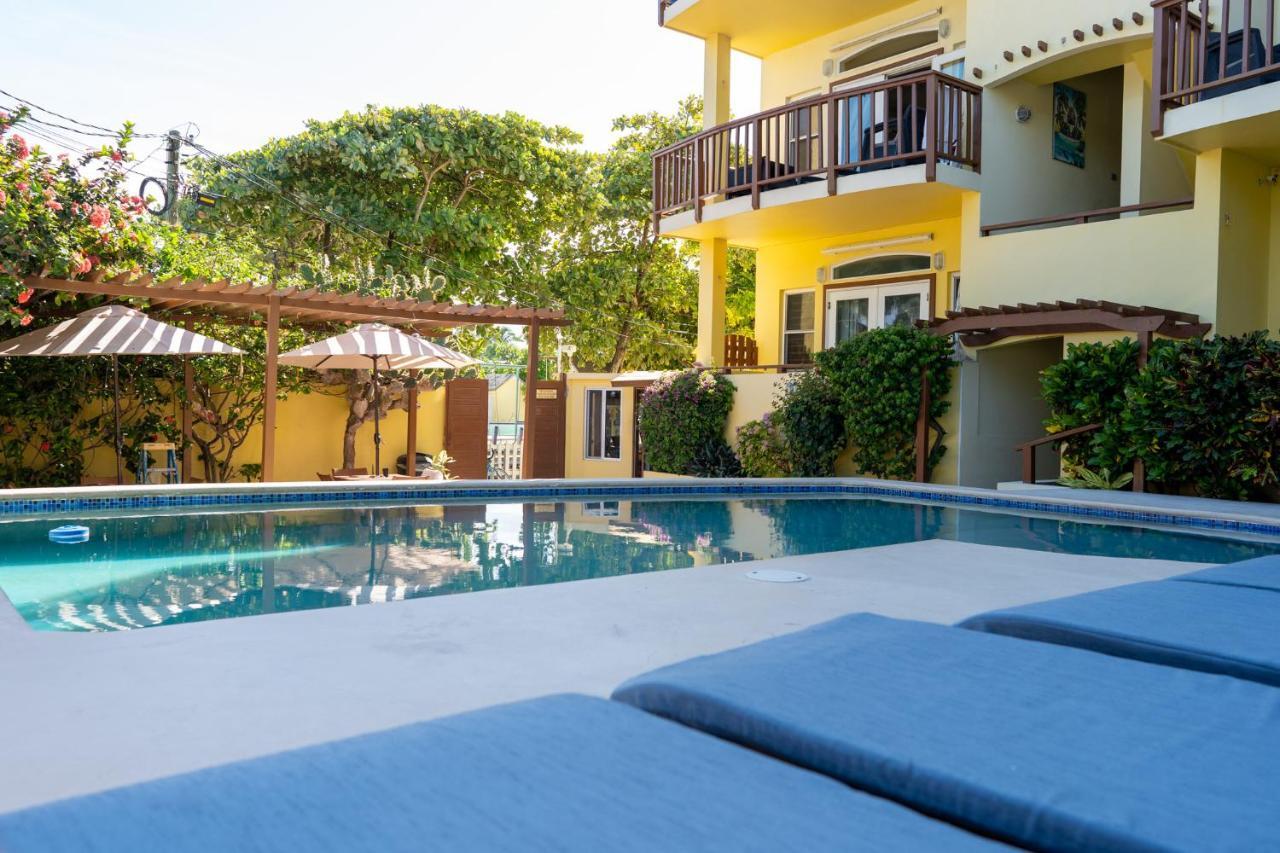 Caye Reef Condos Кей-Колкер Екстер'єр фото